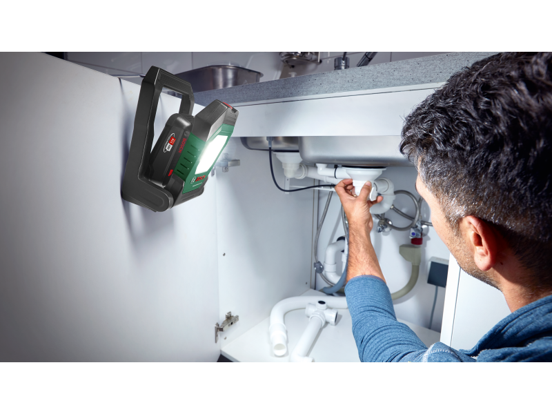 Akumulatorska delovna LED svetilka Bosch UniversalWorkLight 18V-2100 v kartonu, 2100lm, 0.5kg, 06039A1300